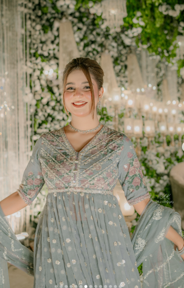 Samiya Hijab Ka Ye Latest Trend Aapko Shock Kar Dega